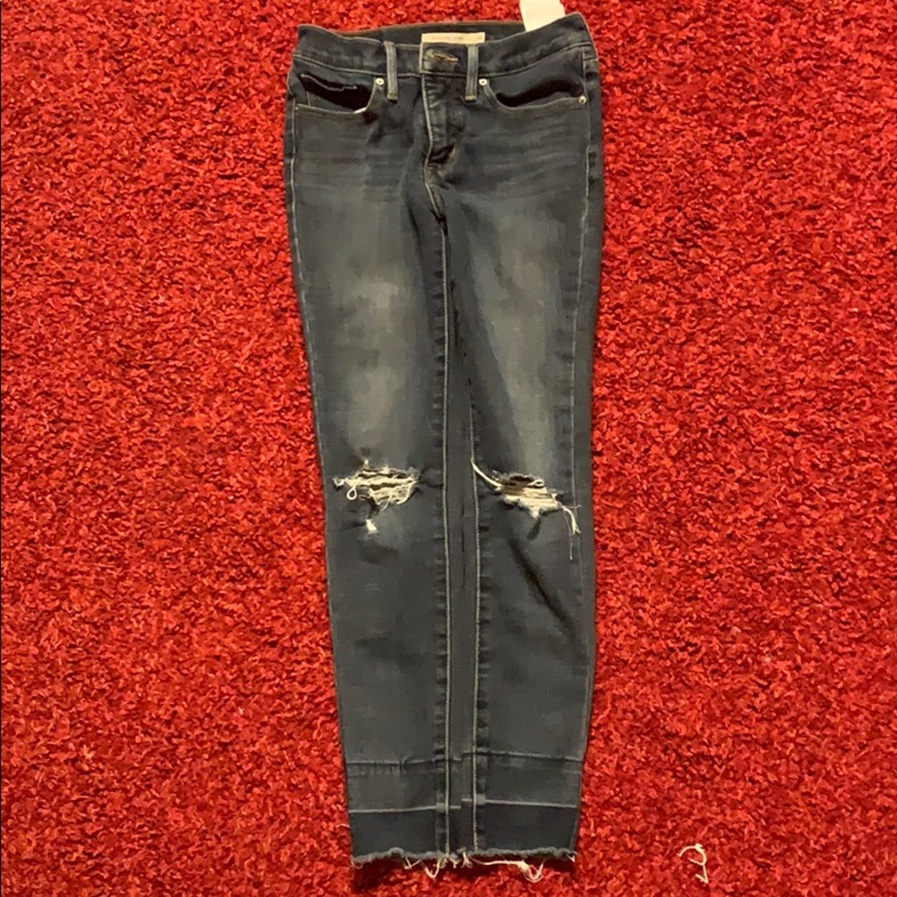 levi’s skinny jeans size 24